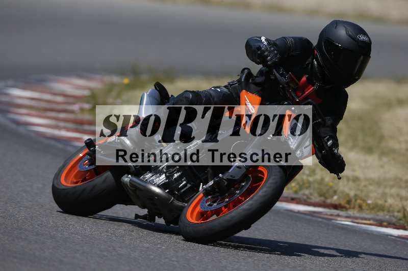 Archiv-2023/28 05.06.2023 Moto Club Anneau du Rhin/blanc-novice/7